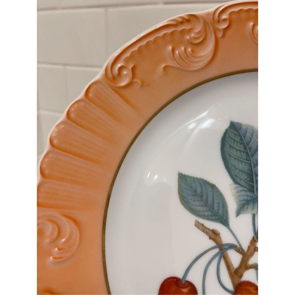 Mottahedeh Porcelain “Summer Fruit” Cake Stand - Picture 10 of 14